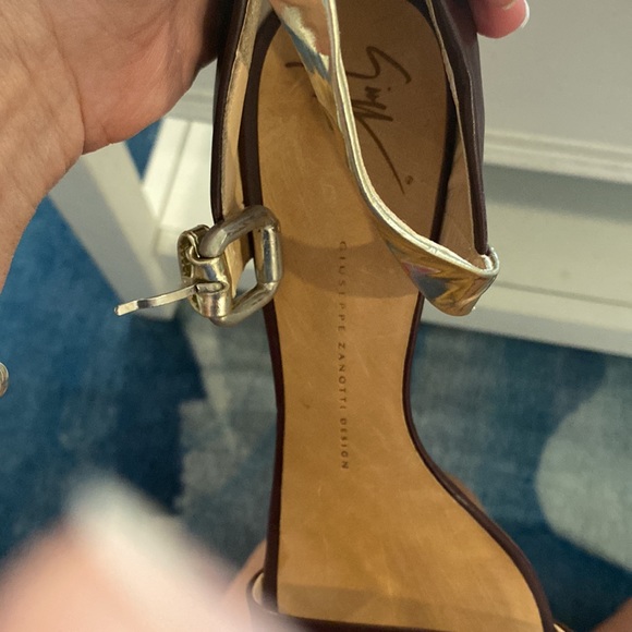 Giuseppe Zanotti - Picture 2 of 5